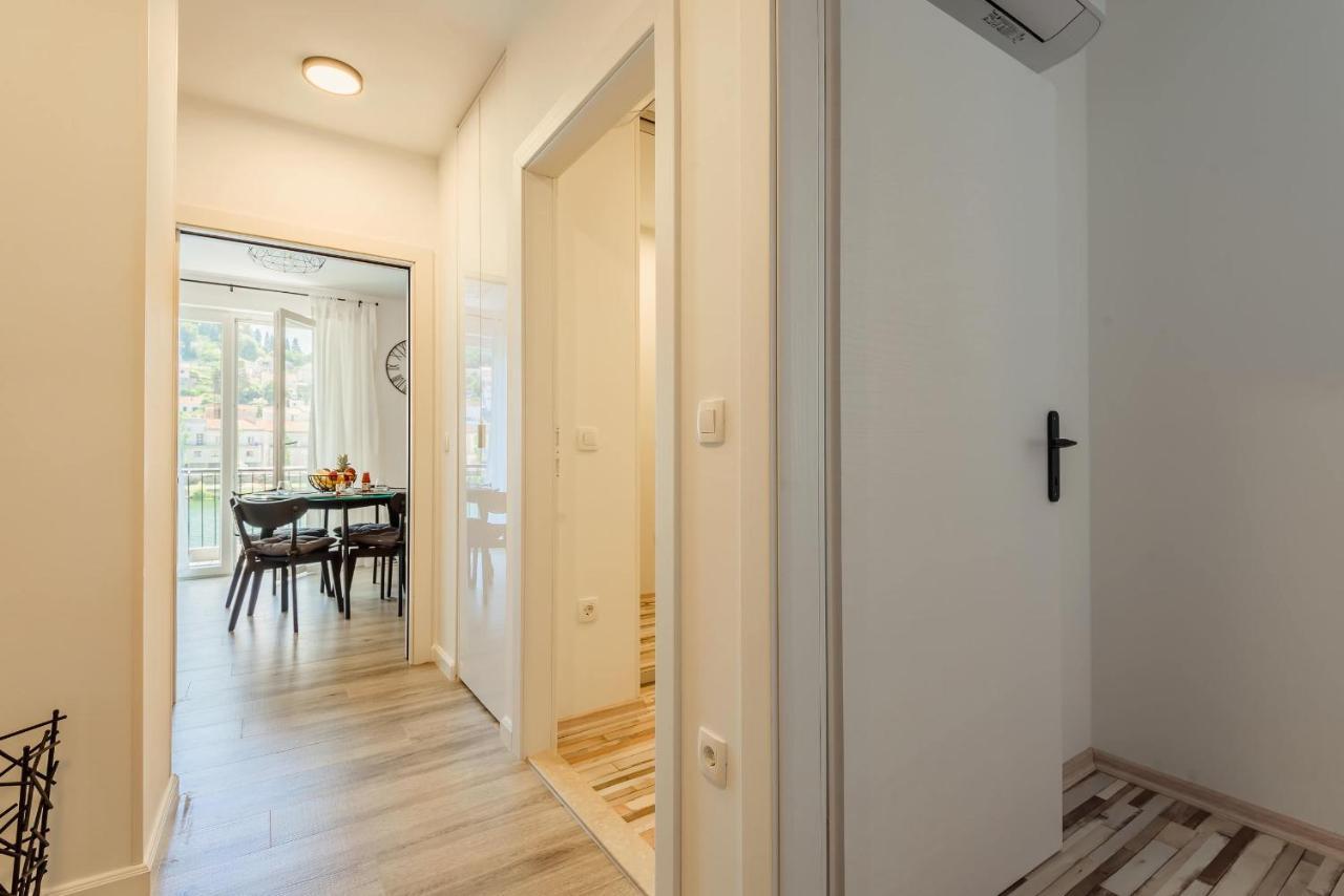 Apartman Vista Metkovic Bagian luar foto