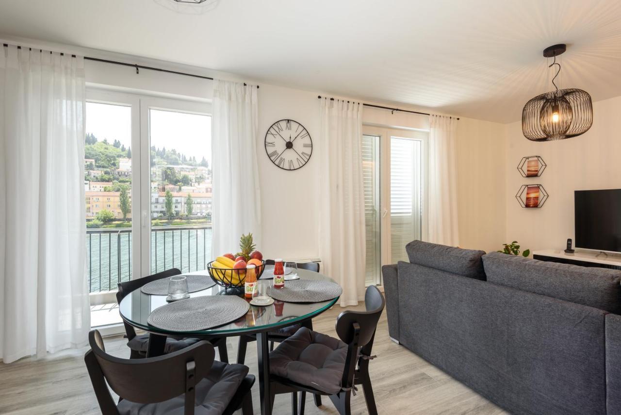 Apartman Vista Metkovic Bagian luar foto