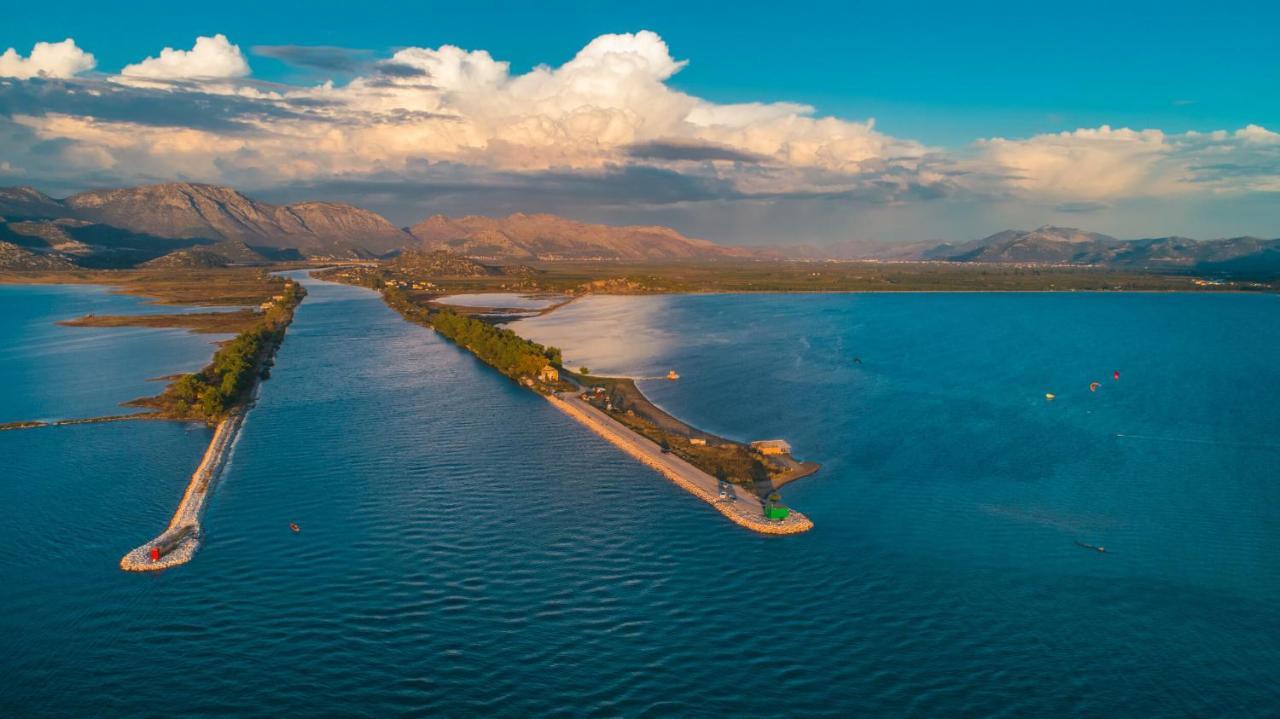 Apartman Vista Metkovic Bagian luar foto