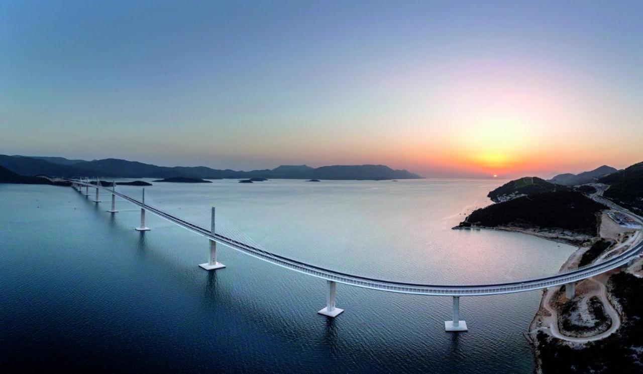 Apartman Vista Metkovic Bagian luar foto